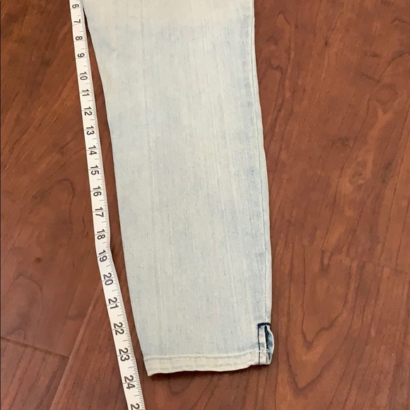 Guess Super Skinny Acid Wash Distressed Jeans - Picture 7 of 8